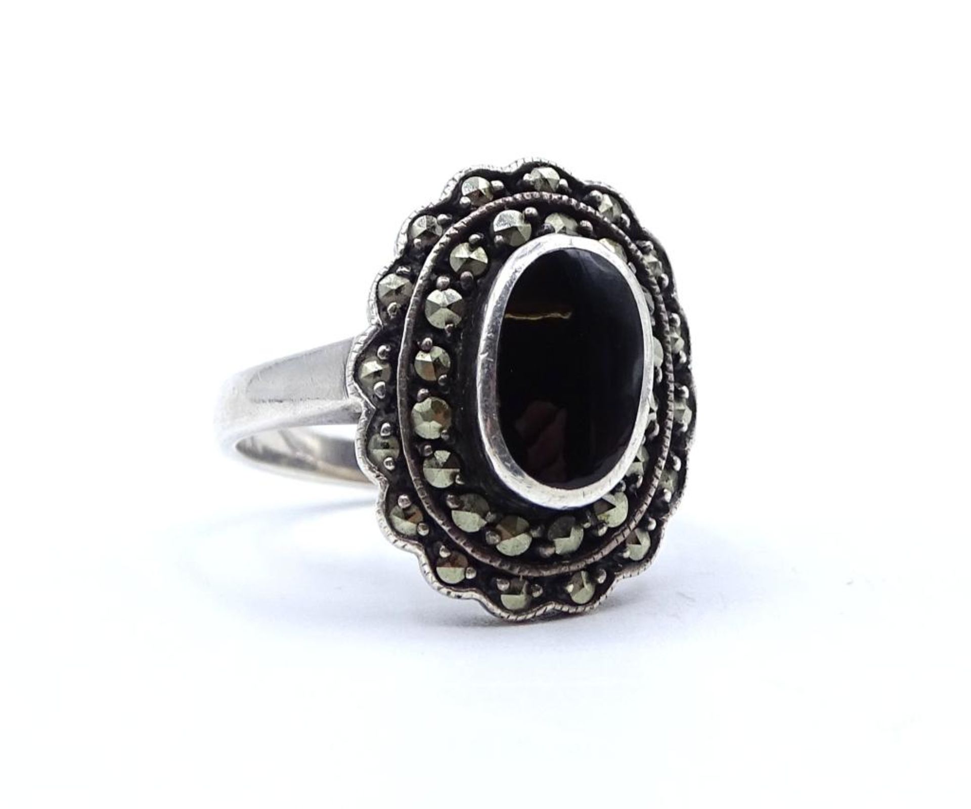 Markasiten Silber Ring mit einen schwarzen Stein in ovaler Form, 5,2gr., Silber 925/000,RG 52