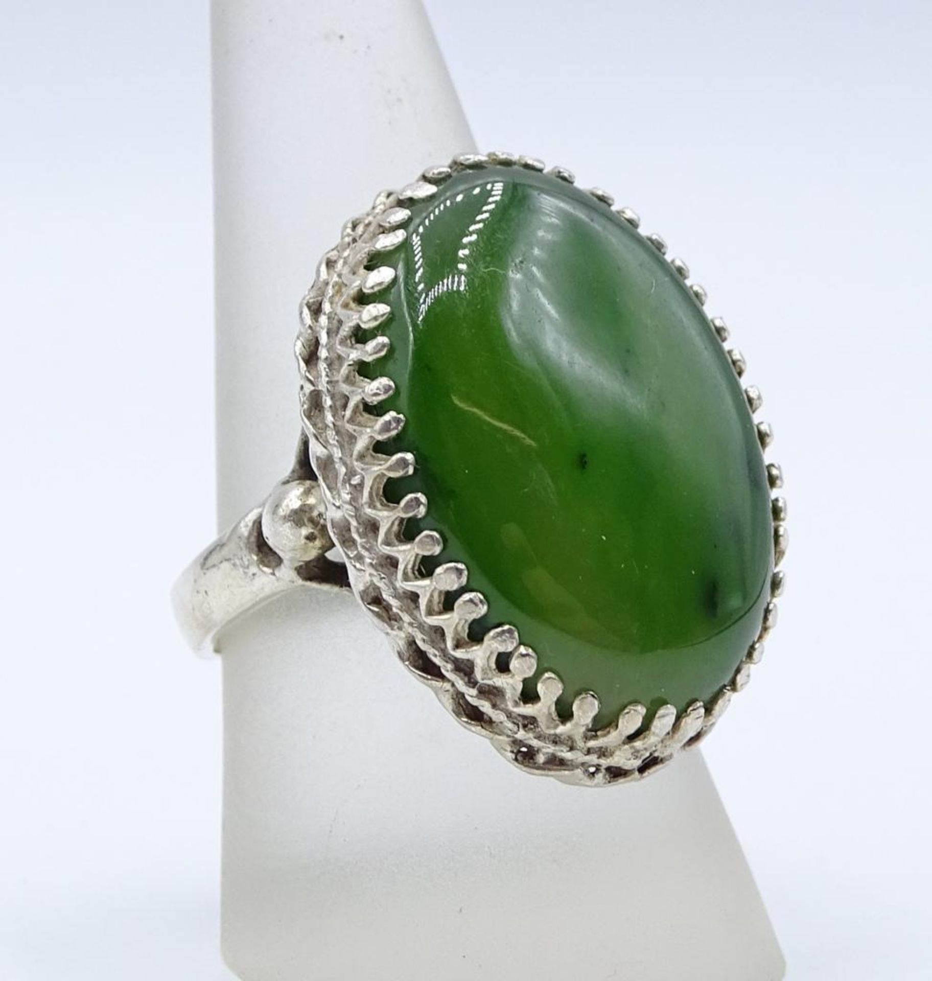 Jade Ring,Sterling Silber 925/000, 10,6gr., offene Ringschiene