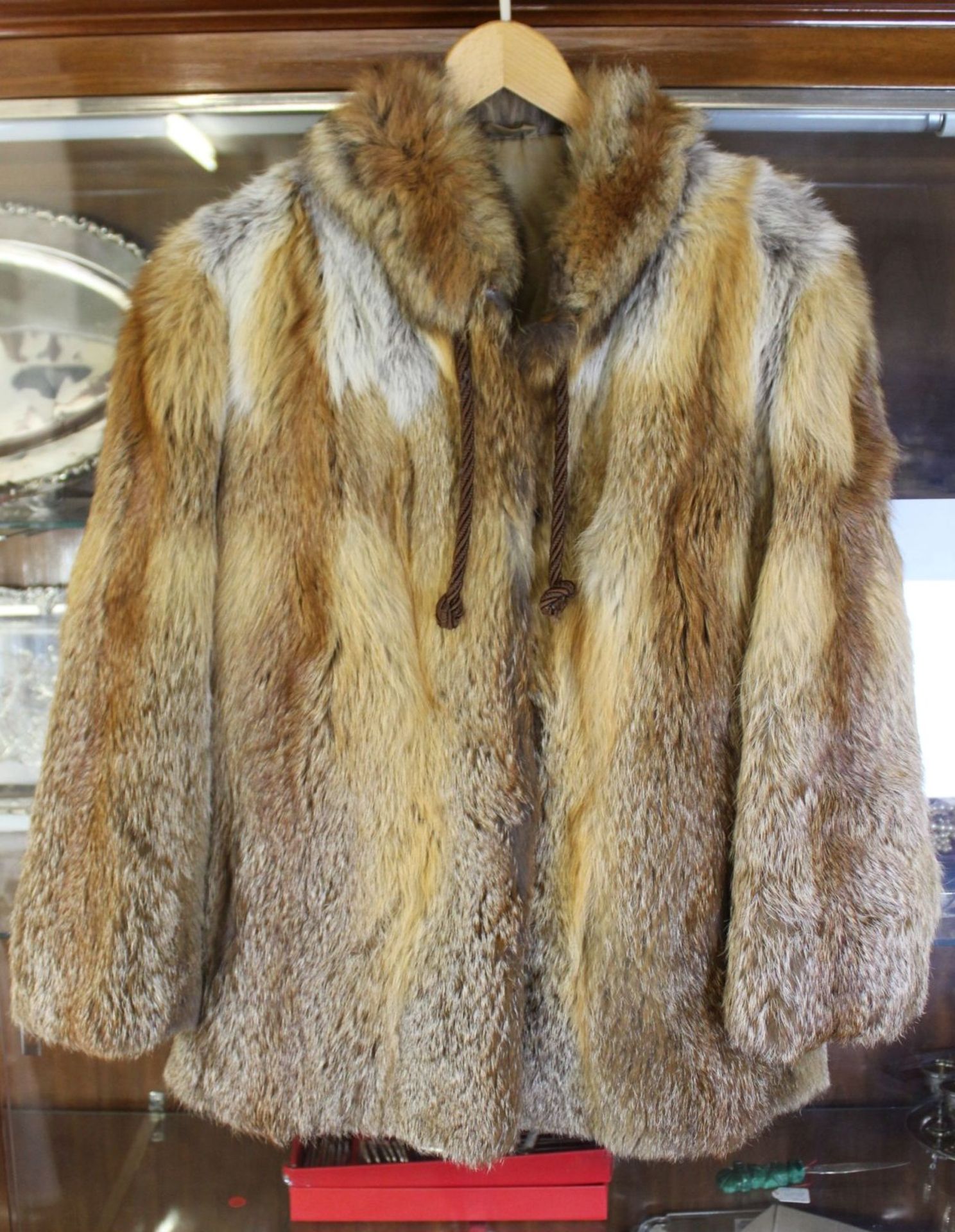 Pelzjacke, wohl Fuchs, älter, ca. 38/40.