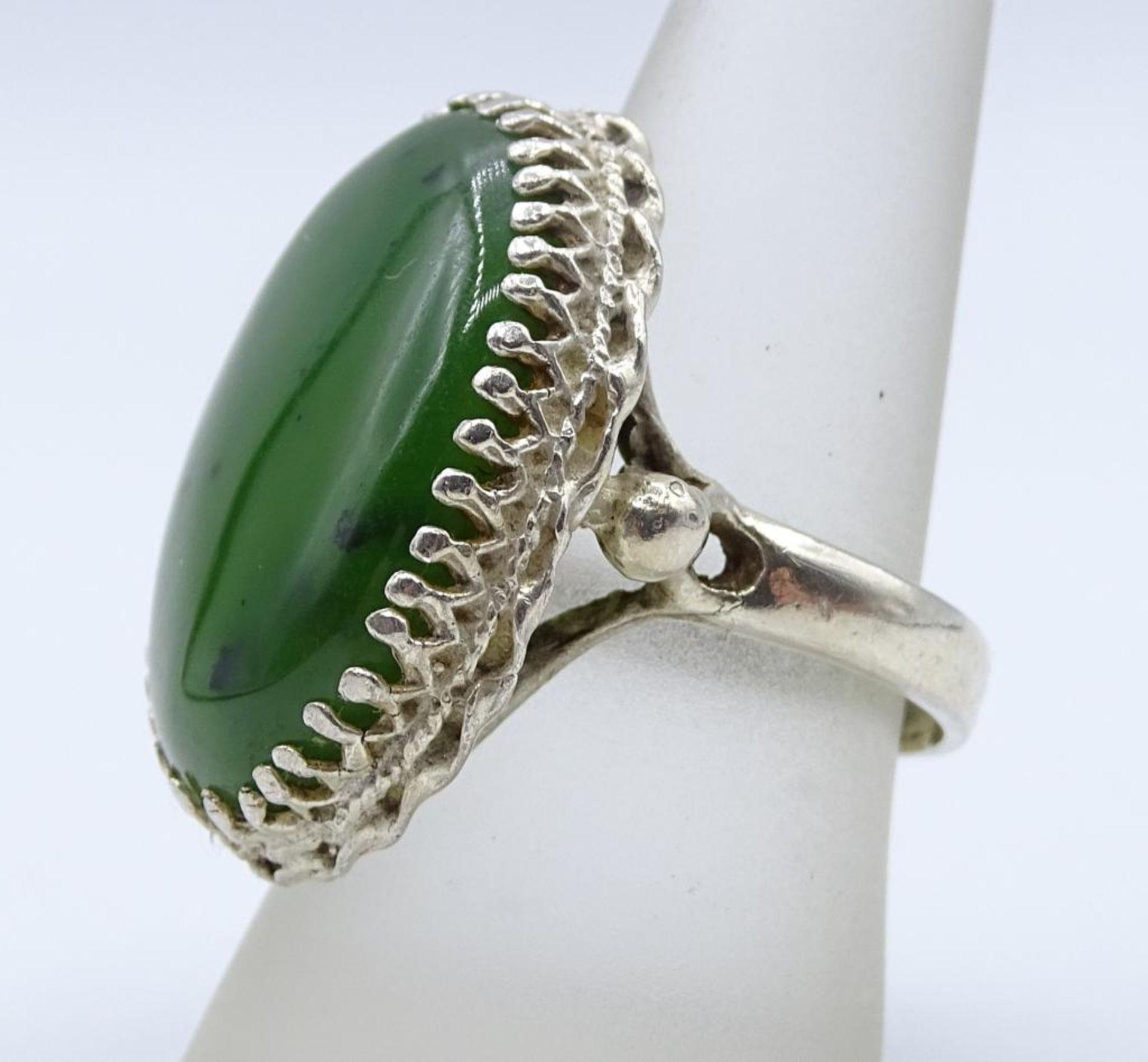 Jade Ring,Sterling Silber 925/000, 10,6gr., offene Ringschiene - Bild 3 aus 4