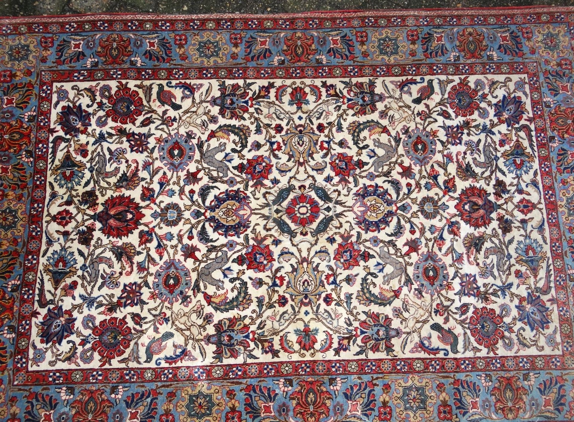 Orientteppich, Iran, 135x210 cm, an einer Ecke alter Mottenfrass. - Bild 4 aus 7