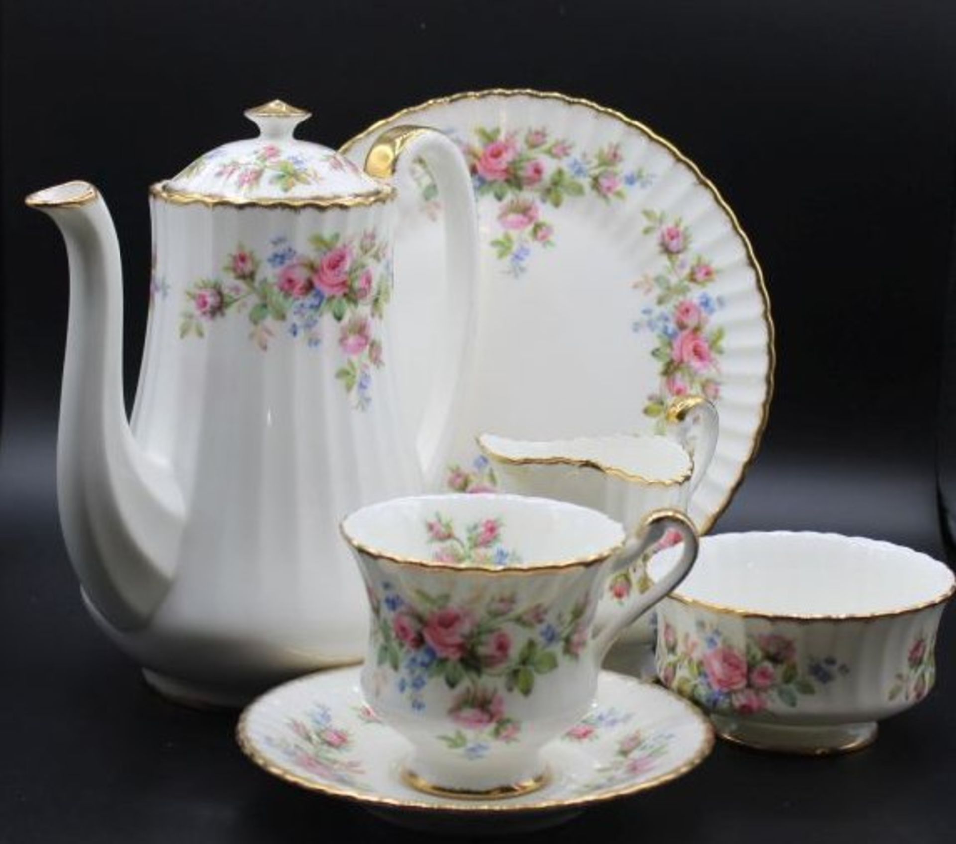 Rest-Kaffeeservice "Paragon", England, Dekor Moss Rose, Kaffeekern, 4x Tasse mit U.T:, 6x