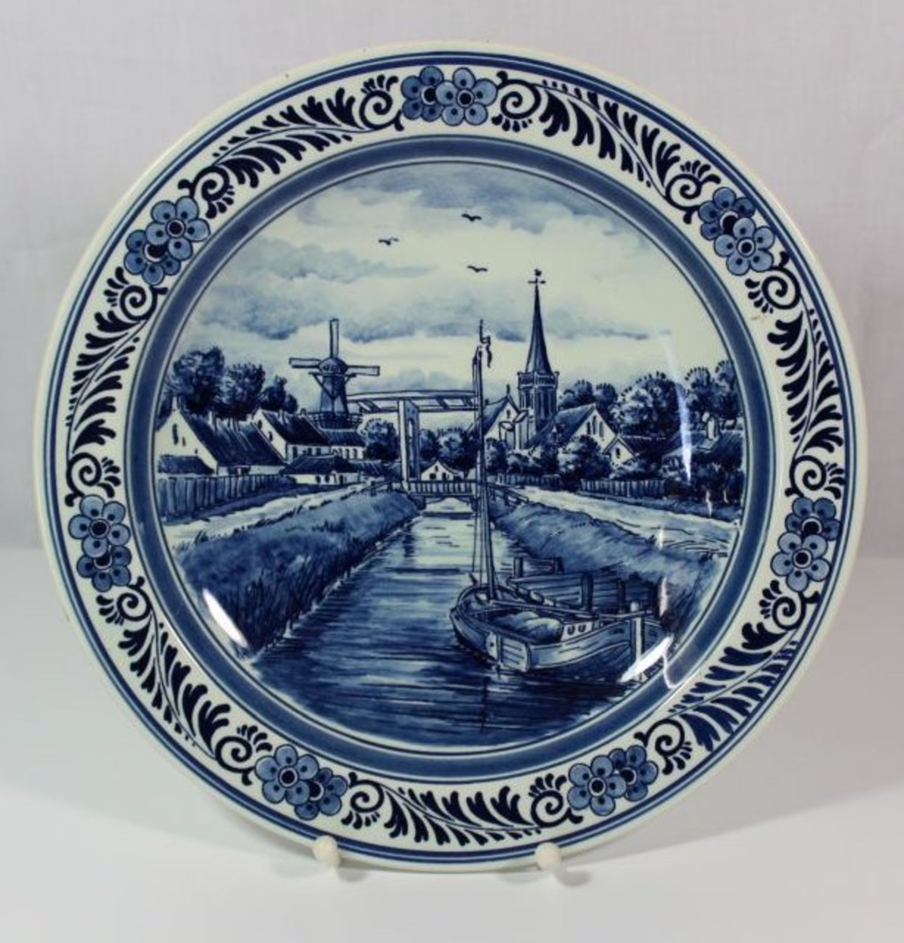 gr. Wandteller, Royal Godewaagen, blaue Ansichten-Malerei, D-28cm.