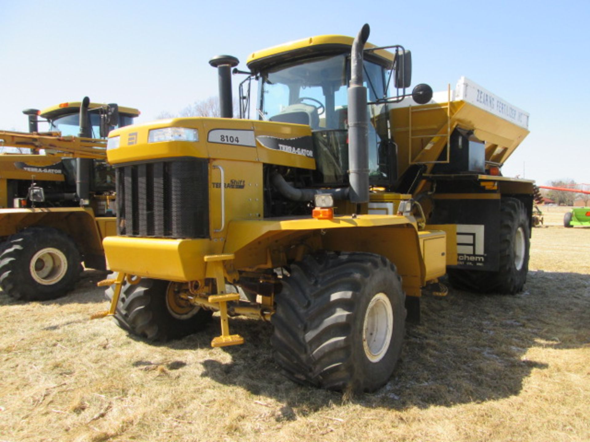 2004 AG CHEM 8104 TERRAGATOR , SN 84064704