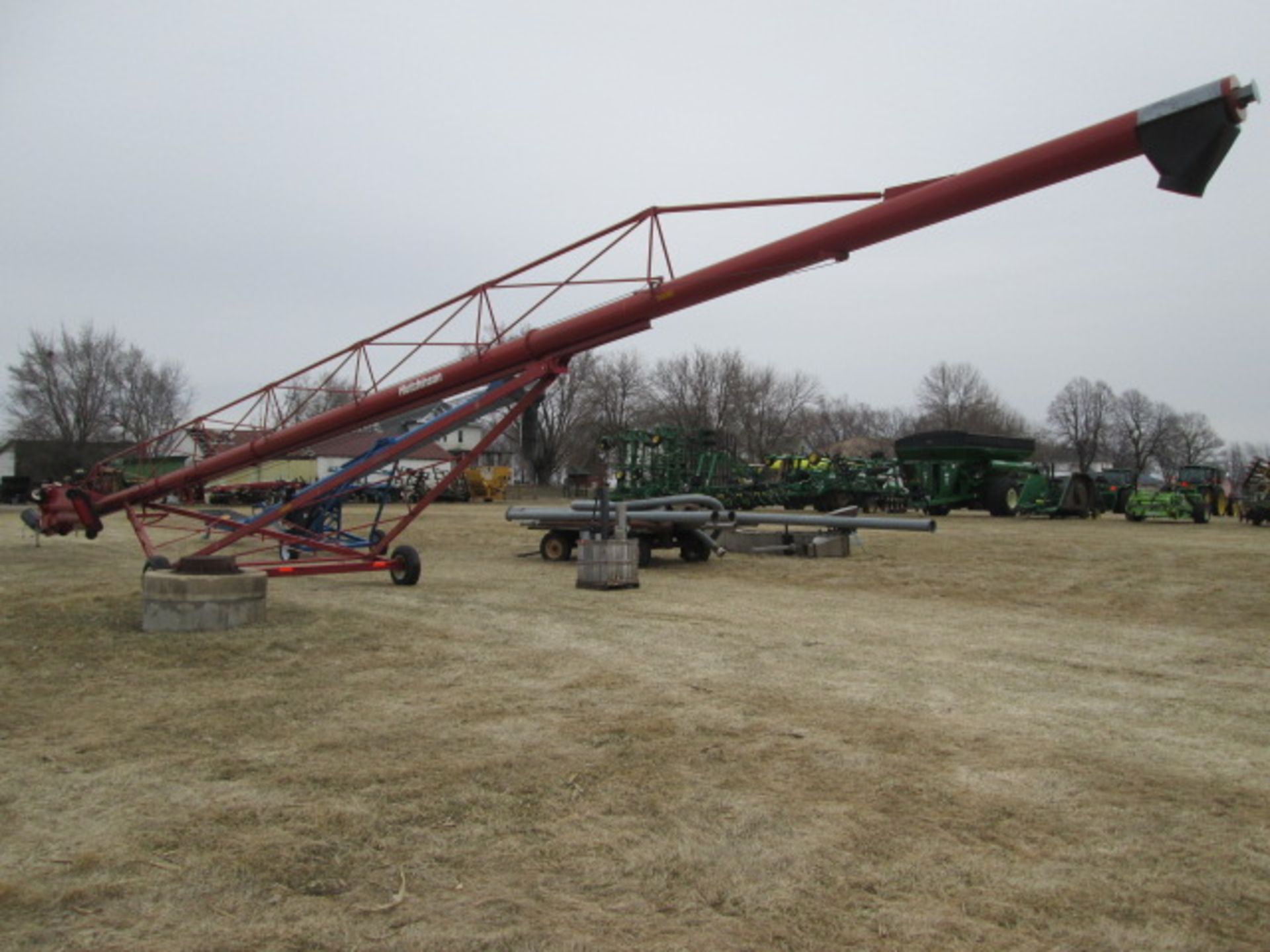 HUTCHINSON 90’X 13” AUGER, SWING HOPPER - Image 3 of 8