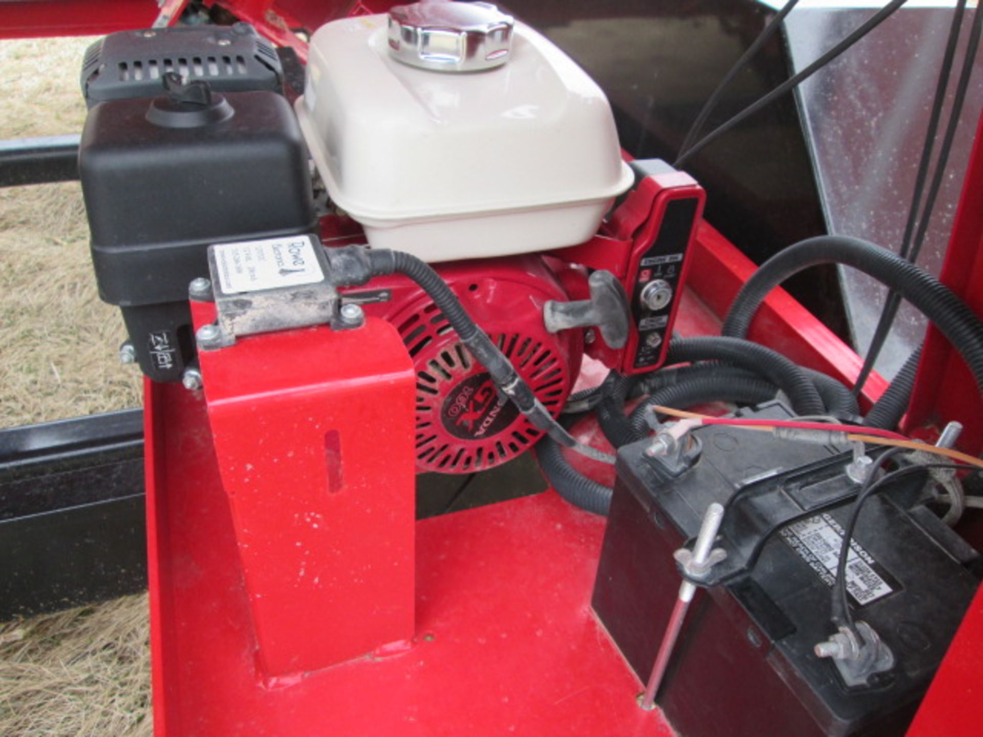 PATRIOT 220 SEED TENDER, HONDA MTR, SCALE - Image 7 of 8