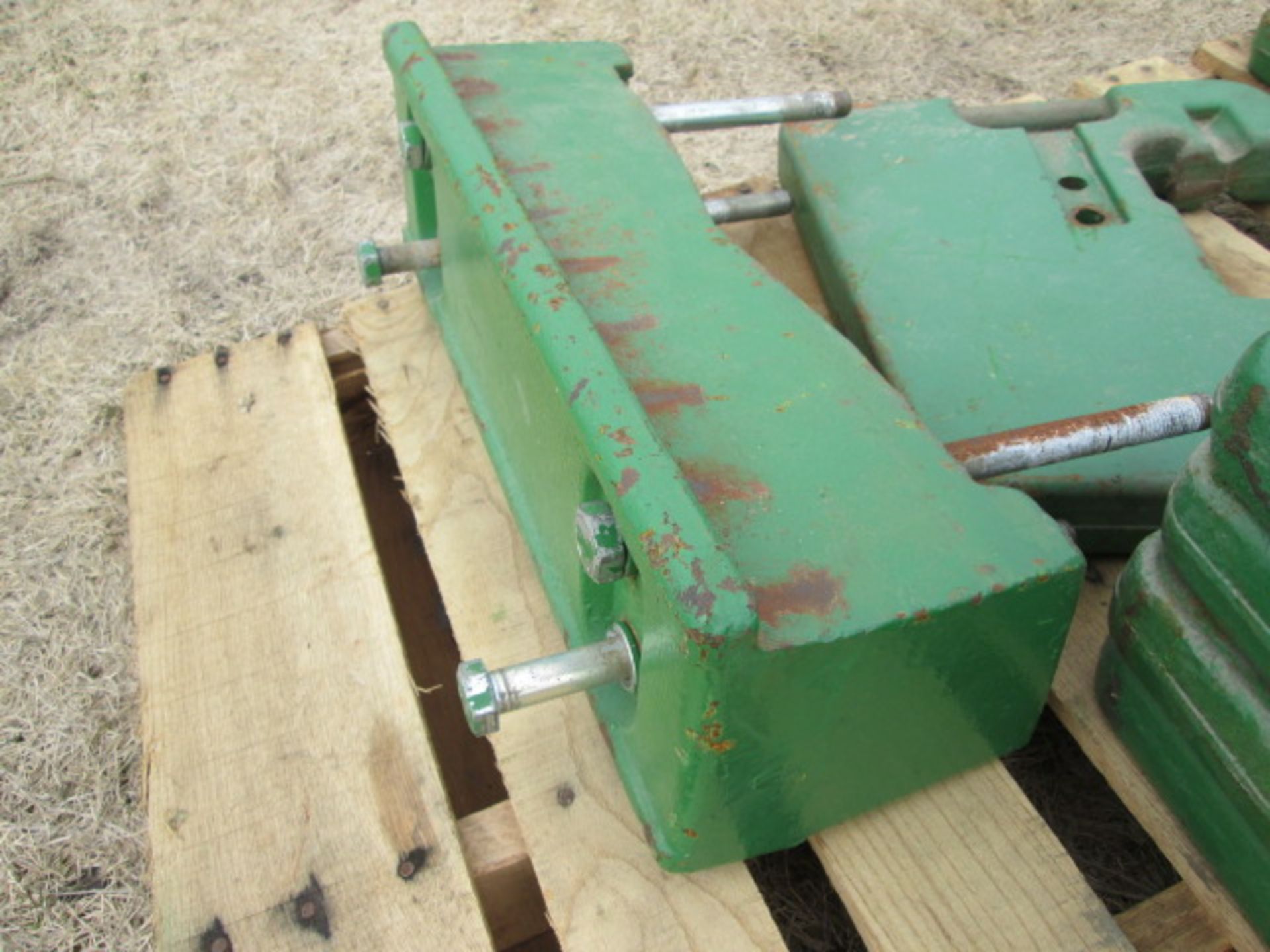 JOHN DEERE WEIGHT BRACKET - Image 3 of 3