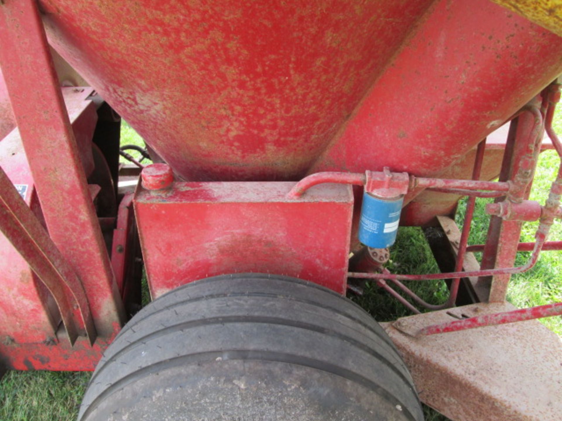 NH 355 GRINDER MIXER, HYDR DRIVE, SCALE - Image 7 of 11