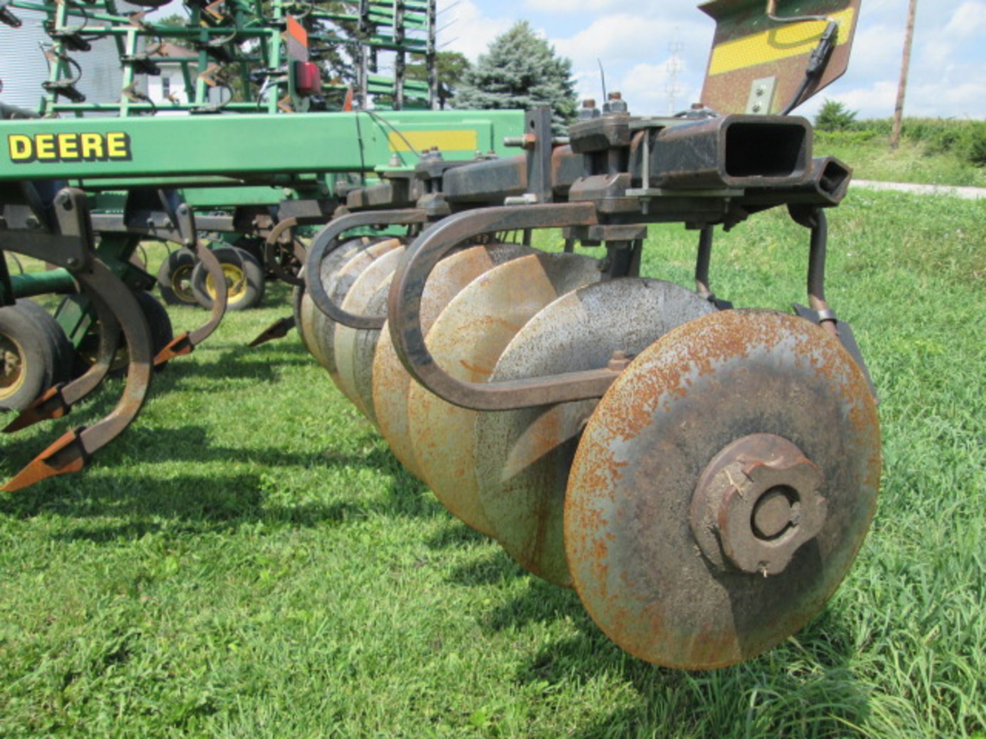 JD 512 7 SHANK DISC RIPPER - Image 8 of 9