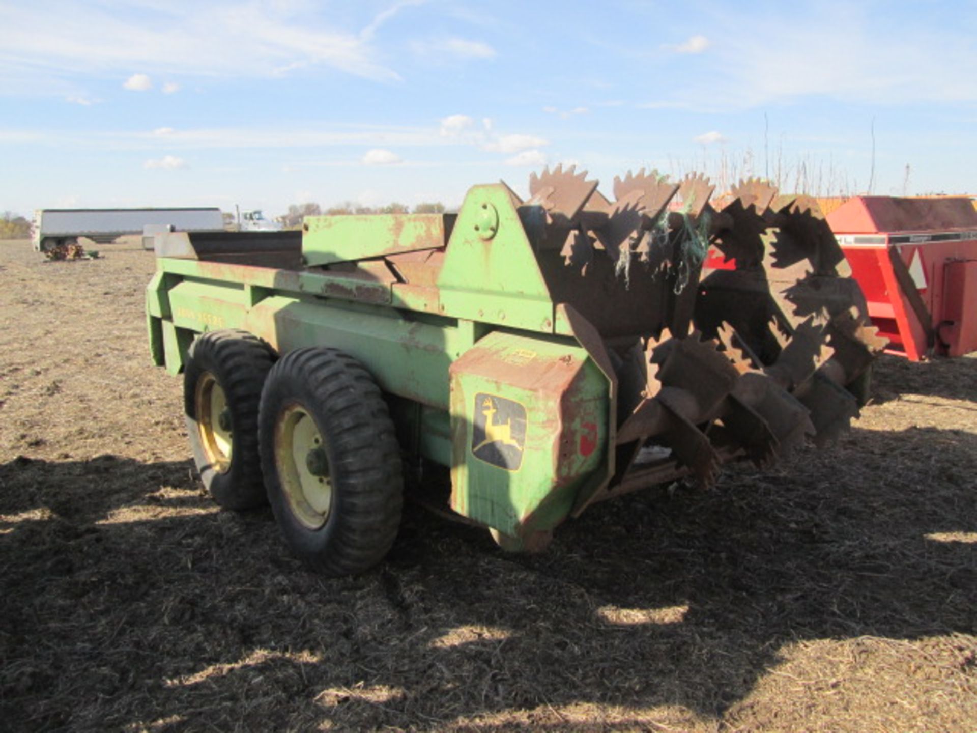 JD 660 TANDEM SPREADER, SLOP GATE - Image 3 of 5