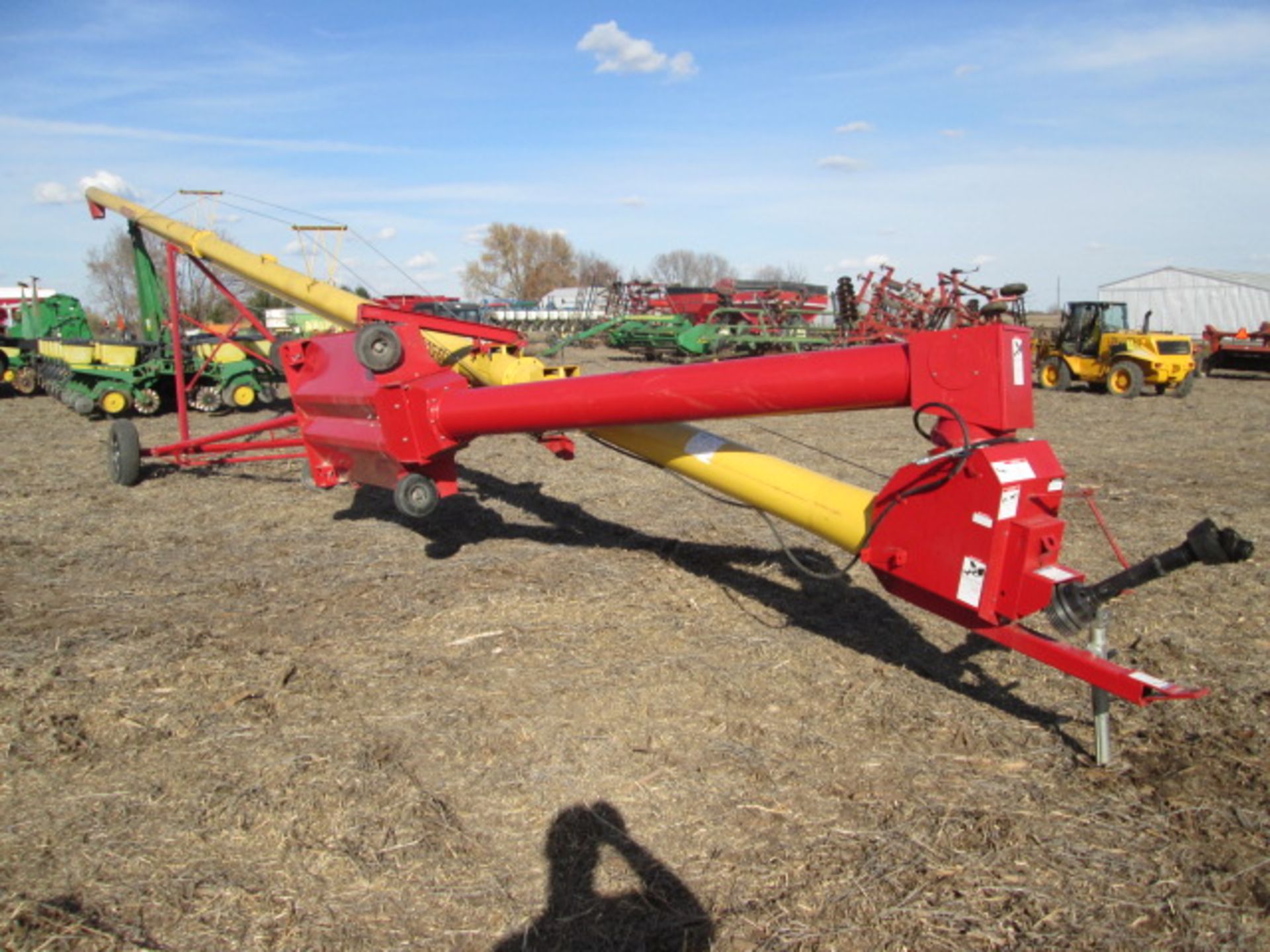 WESTFIELD MK 100-61 AUGER, SWING HOPPER - Image 2 of 5