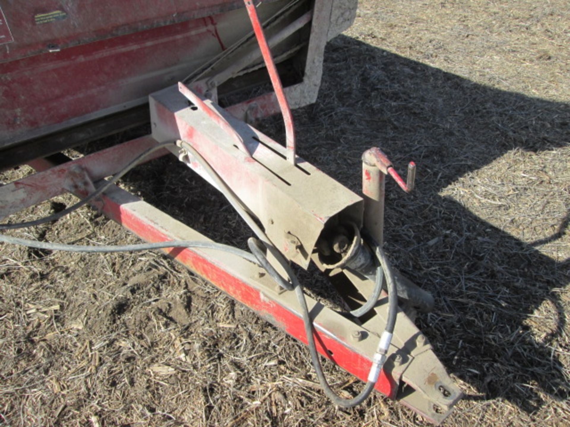 IH 550 MANURE SPREADER; SLOP GATE - Image 6 of 6