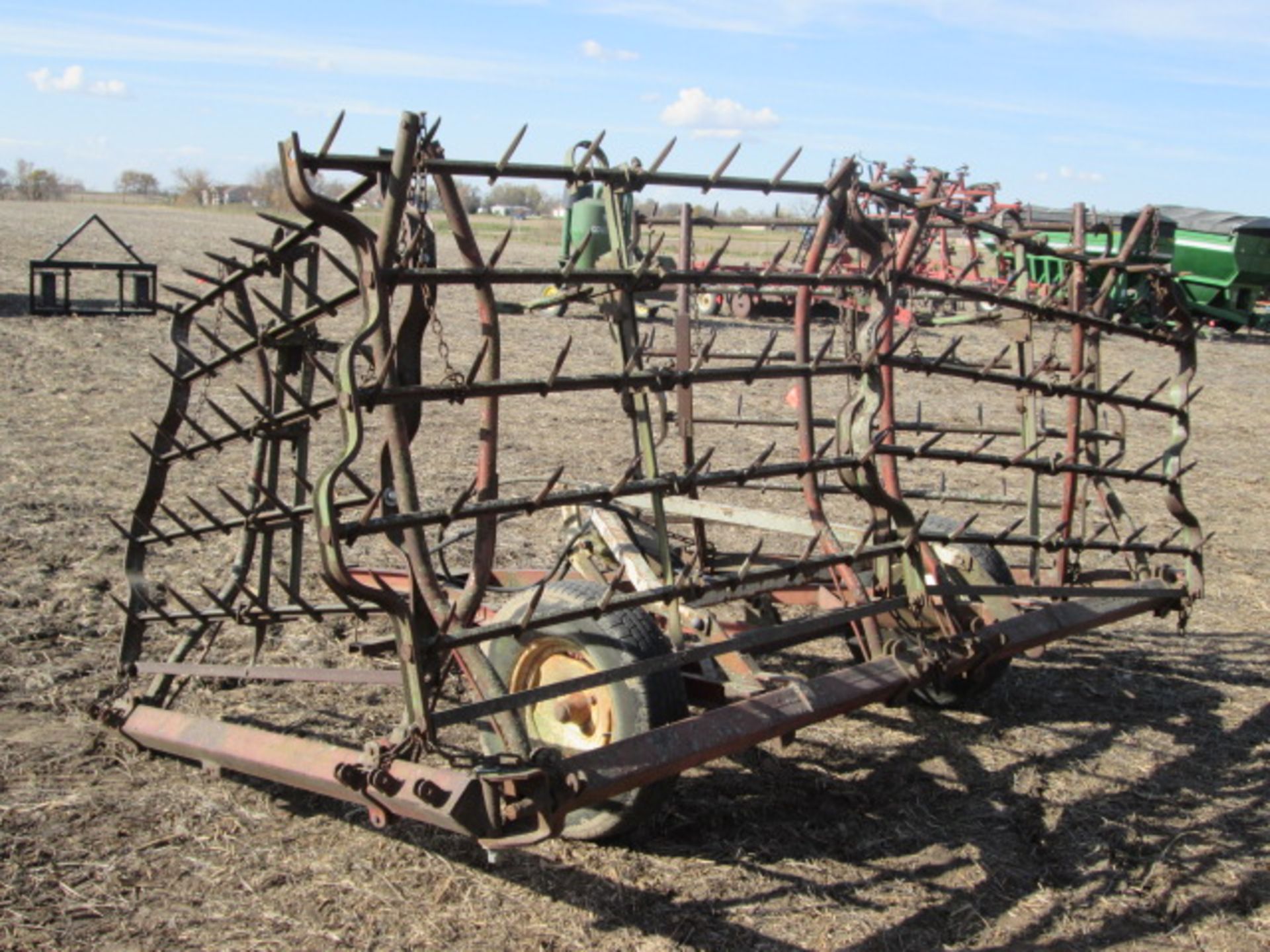 4 SECTION NOBBLE CART W/ JD HARROW - Image 3 of 5