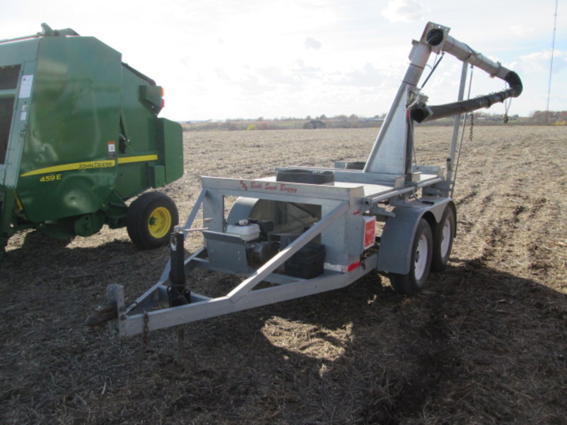 ABS BULK SEED TENDER, TANDEM AXLE, HONDA MTR - Image 2 of 7