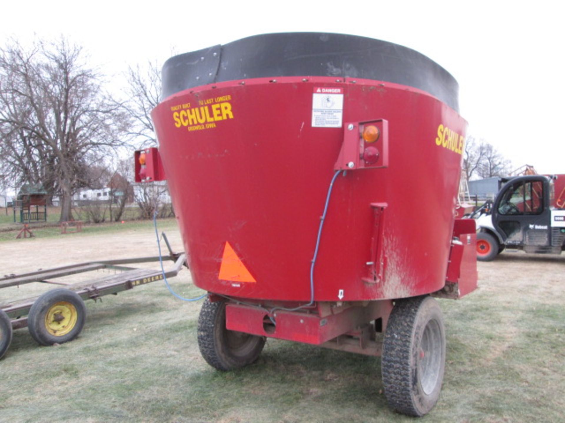 SCHULER 2820 MIXER FEED WAGON; SCALES - Image 4 of 12