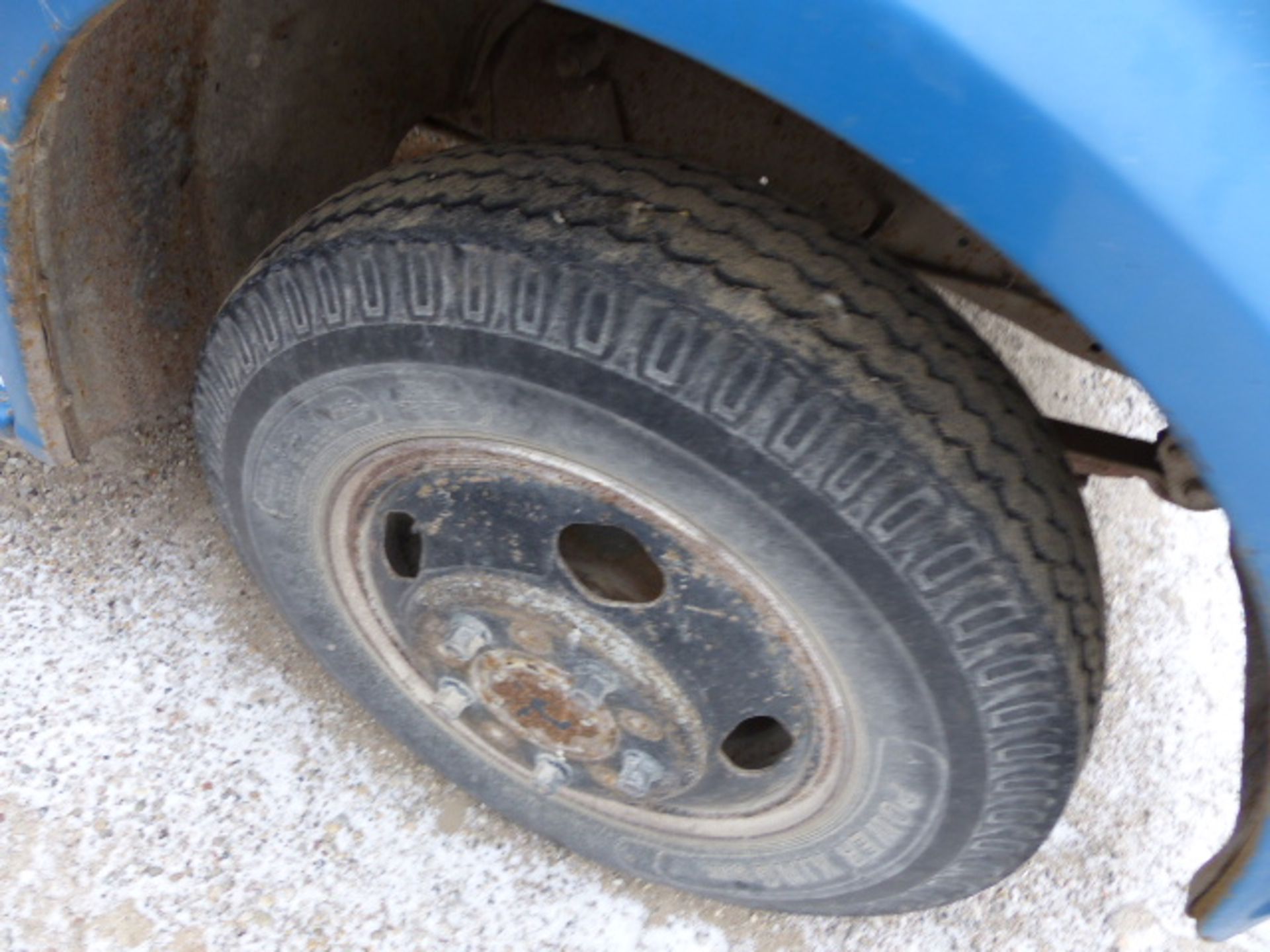 1971 Chevorlet truck w/ Grain box - Image 5 of 11