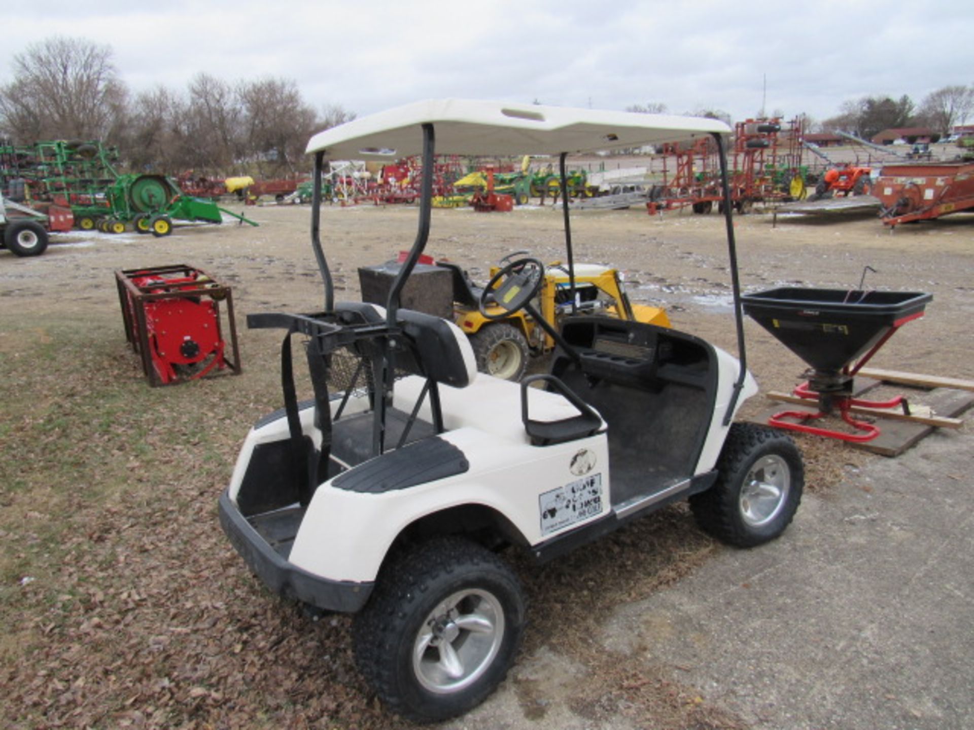 Golf cart - Image 3 of 6