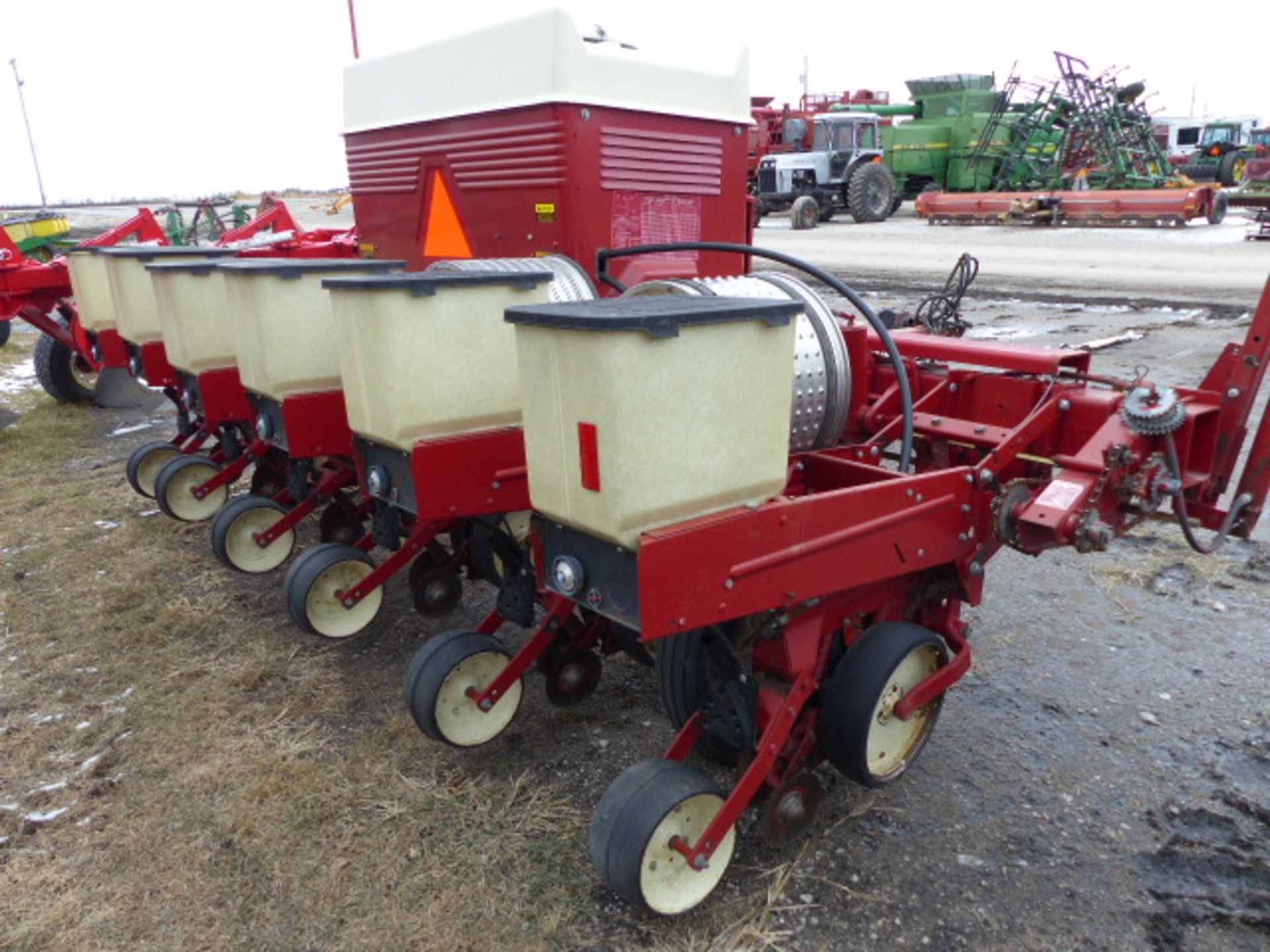 C-IH 900 12R - Image 3 of 4