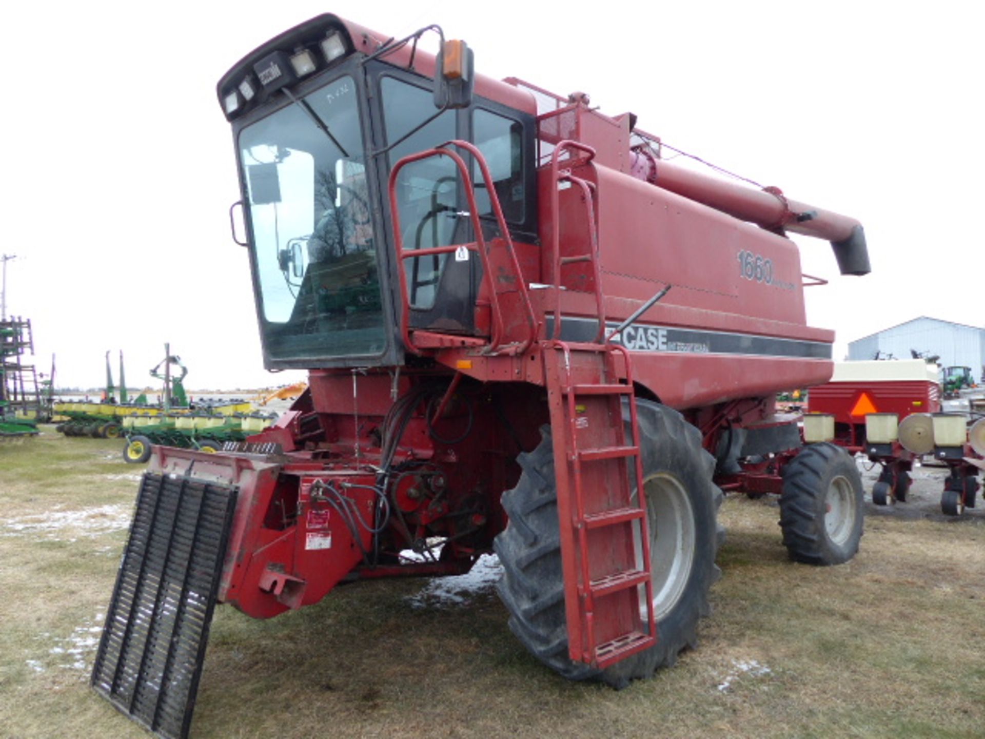 CIH 1660 combine