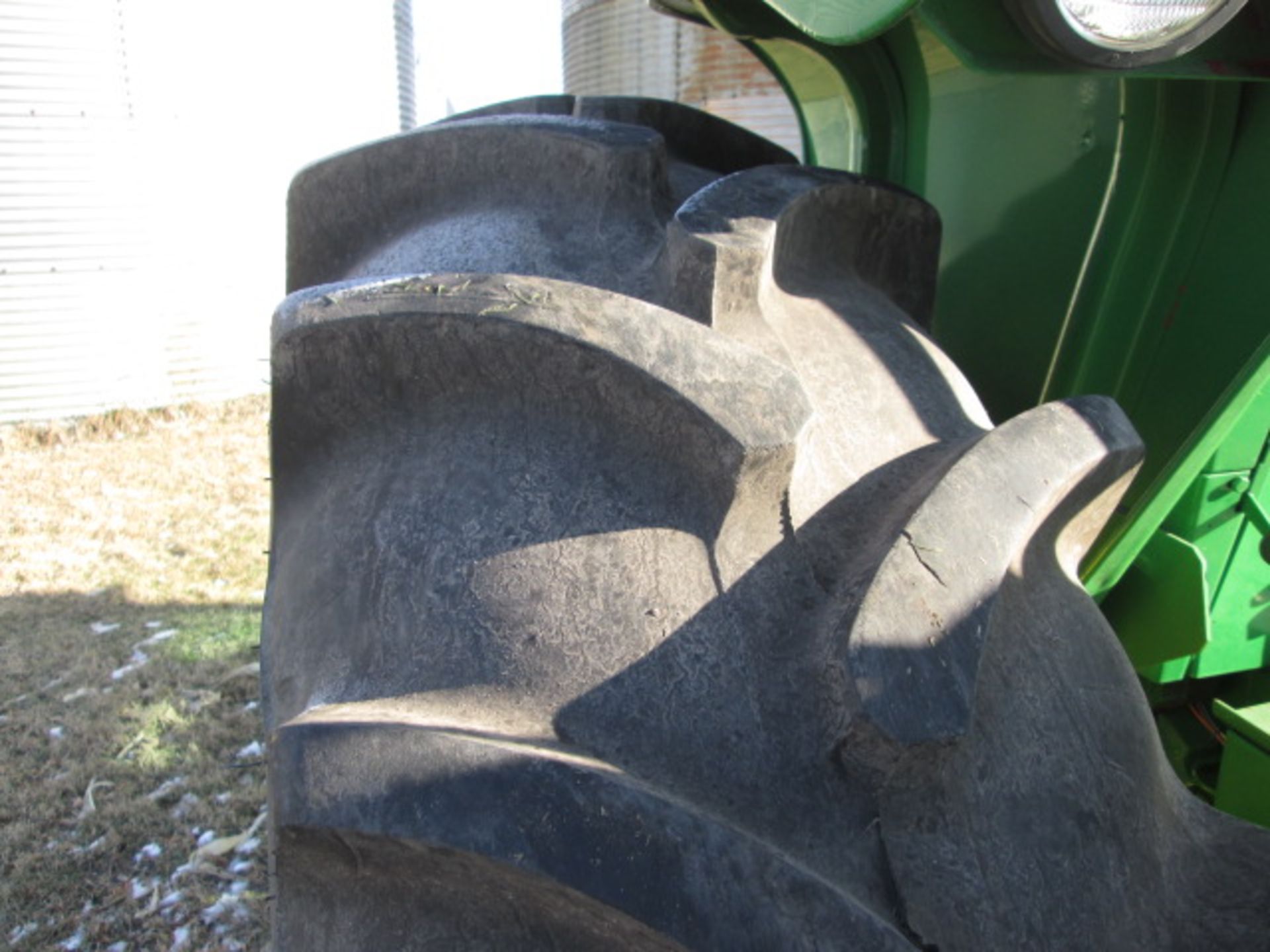 1969 JD 4020 DSL,SR, 2 POST ROLL GUARD, WIDE FRONT, METER READS 5705 HRS - Image 7 of 15