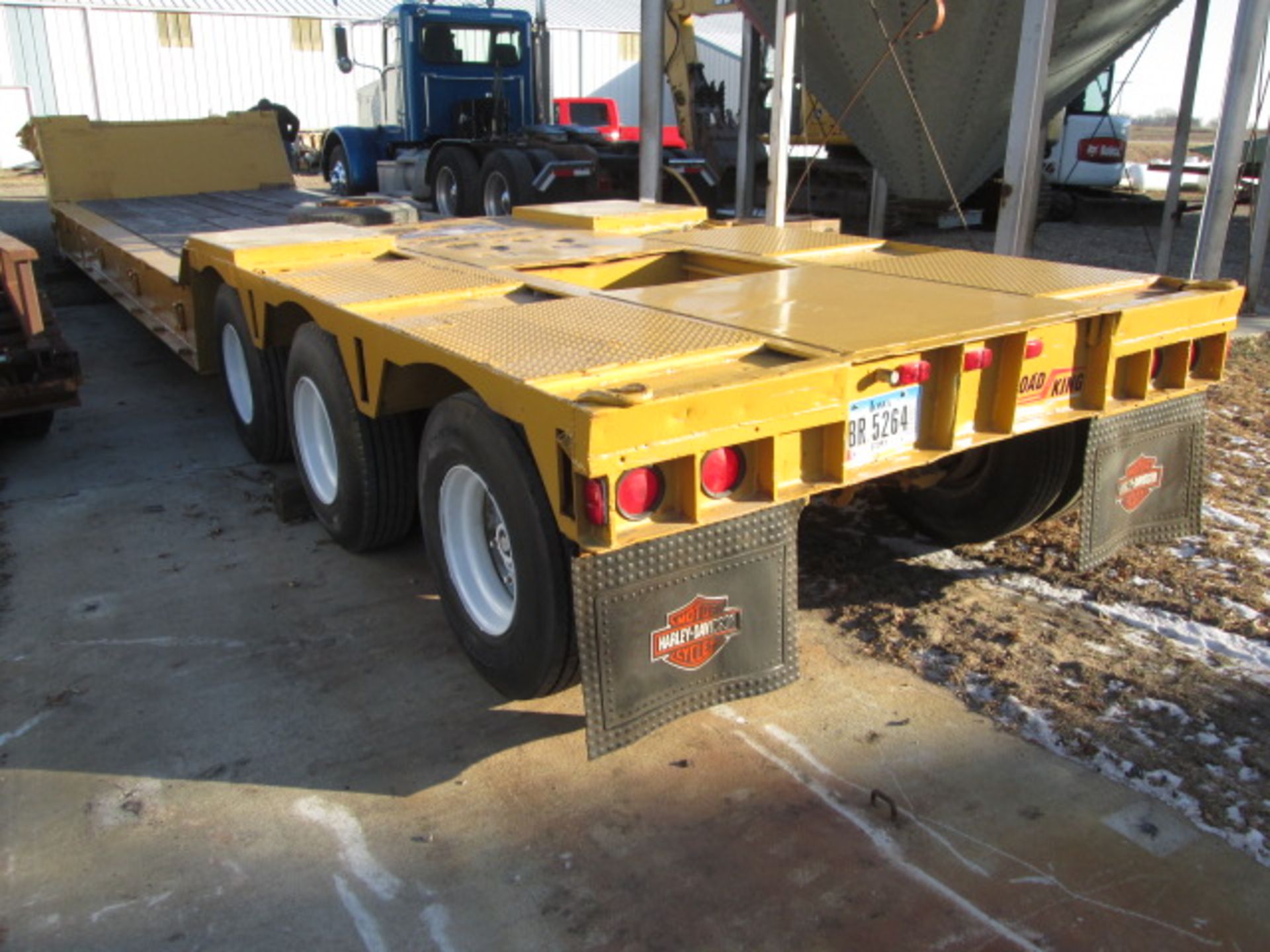 1968 LOADKING POWER FOLD DOWN FRONT DECK INDUSTRIAL TRAILER, TRI-AXLE, 43’, 20’ WELL - Image 3 of 15