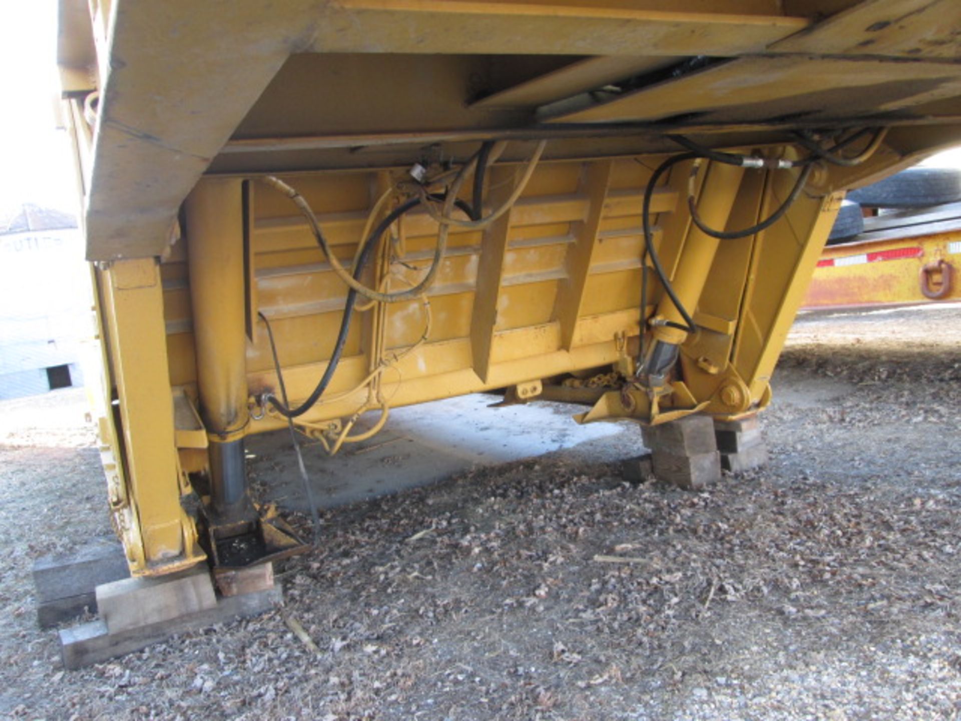1968 LOADKING POWER FOLD DOWN FRONT DECK INDUSTRIAL TRAILER, TRI-AXLE, 43’, 20’ WELL - Image 15 of 15