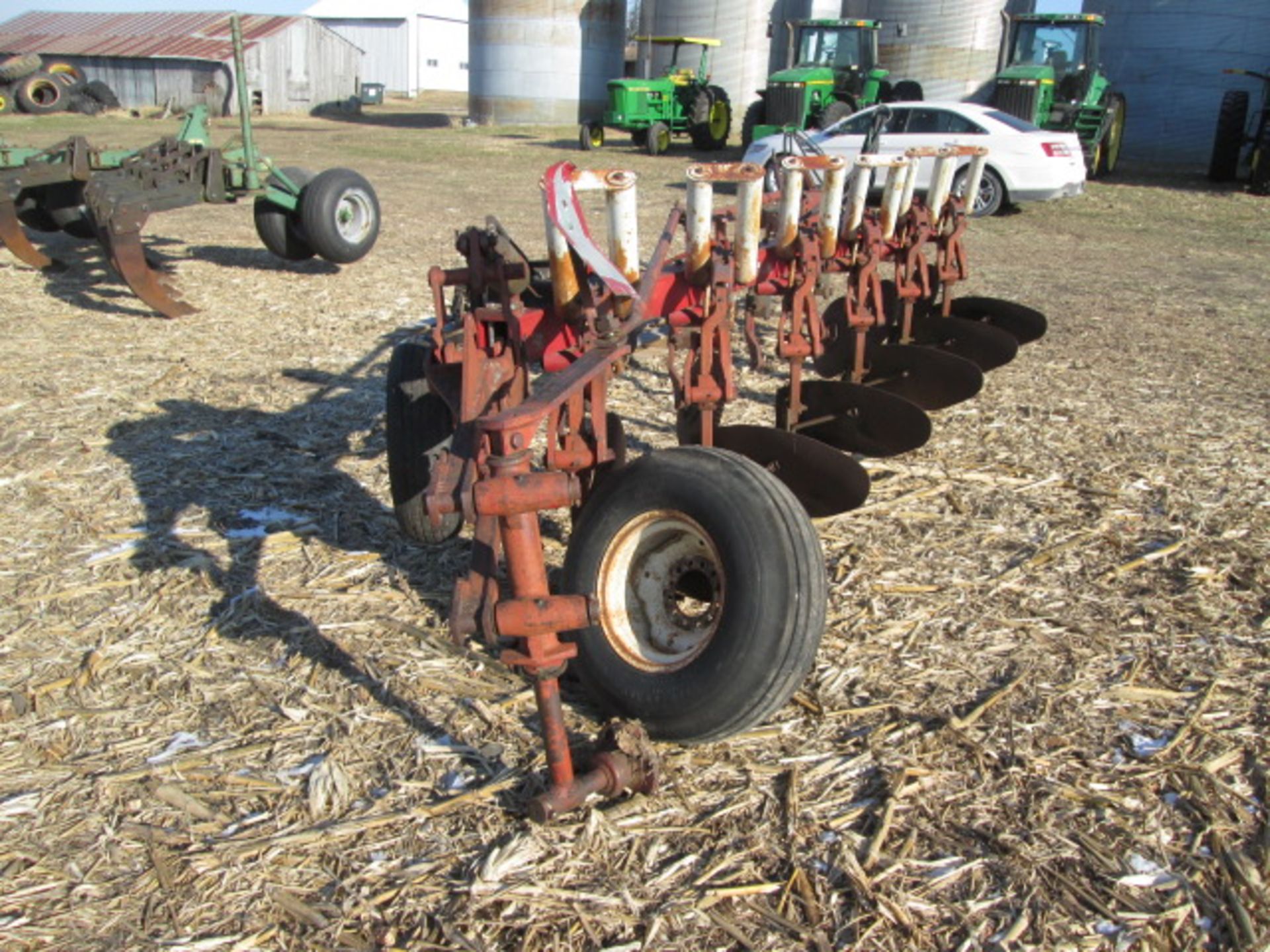 IH 700 6X16 SPRING RESET PLOW - Image 4 of 5