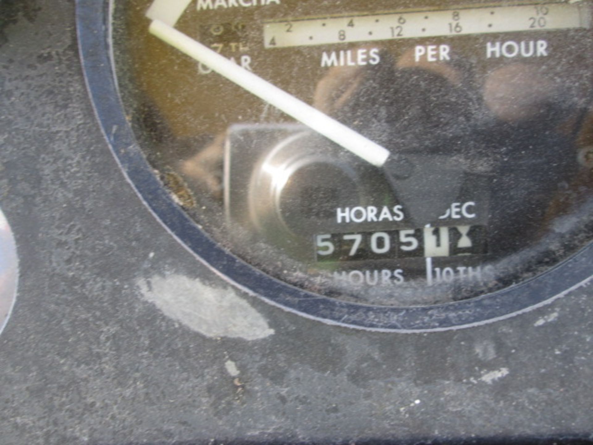 1969 JD 4020 DSL,SR, 2 POST ROLL GUARD, WIDE FRONT, METER READS 5705 HRS - Image 13 of 15