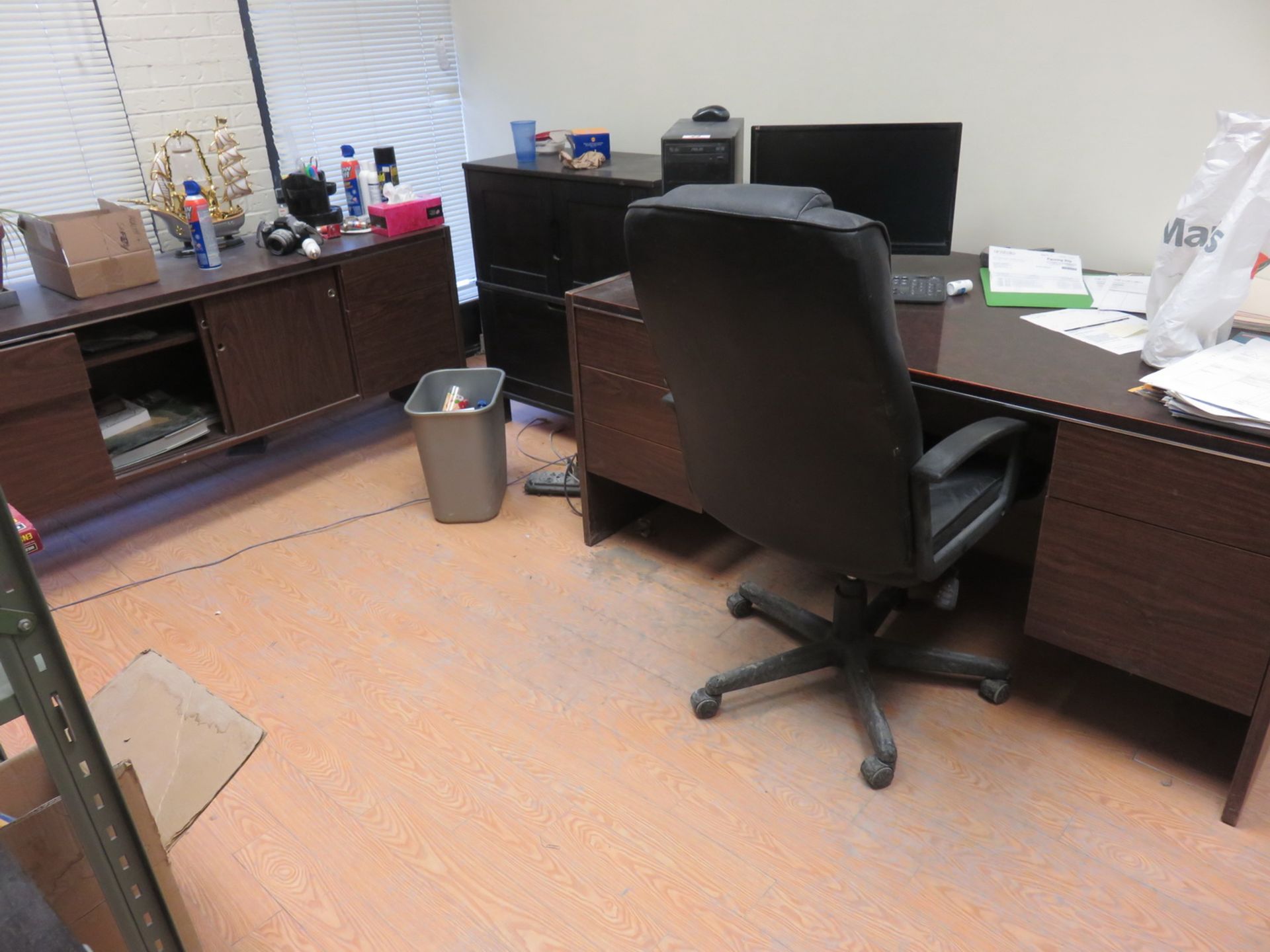 LOT - DESKS, CHAIRS, CABINETS, ETC. - Image 2 of 3