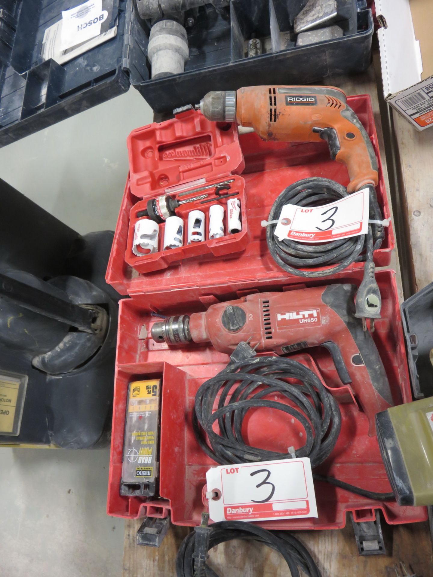 LOT - HILTI UH650 & RIDGID R7000 ELECTRIC DRILLS W/ MILWAUKEE BI-METAL HOLE SAW KIT