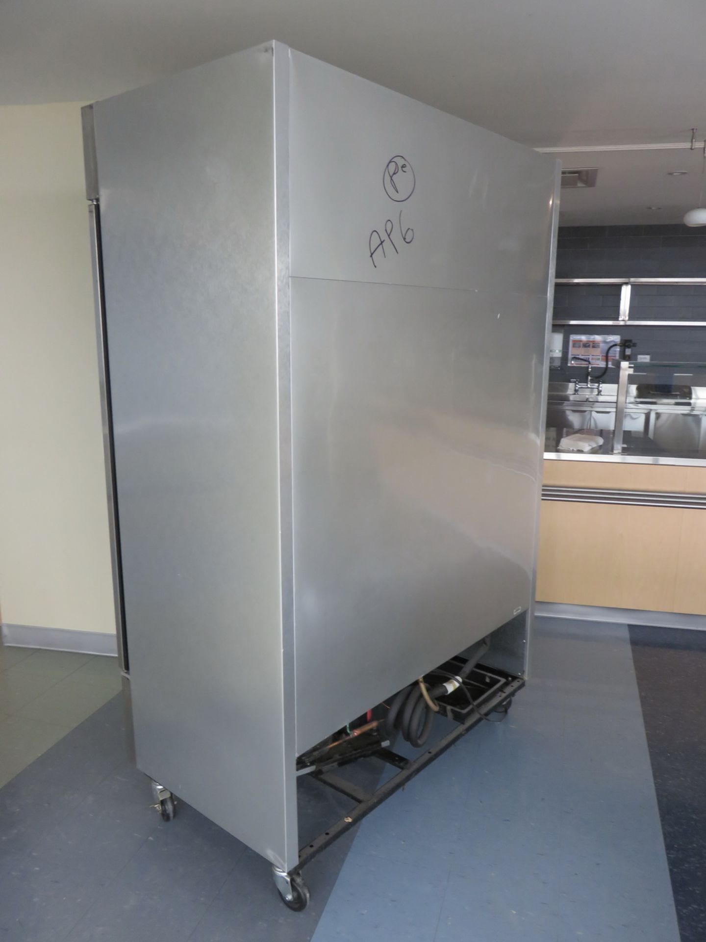 TRUE T-49 STAINLESS STEEL 2-DOOR 83.25"H REACH-IN REFRIGERATOR W/ CASTERS, S/N 1-3060452 (PICKUP - Image 5 of 5