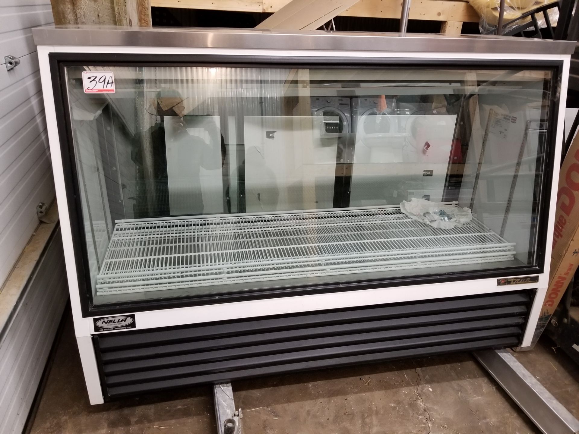 TRUE TSID-72-3 REFRIGERATED STRAIGHT GLASS DELI DISPLAY CASE, S/N 8919749