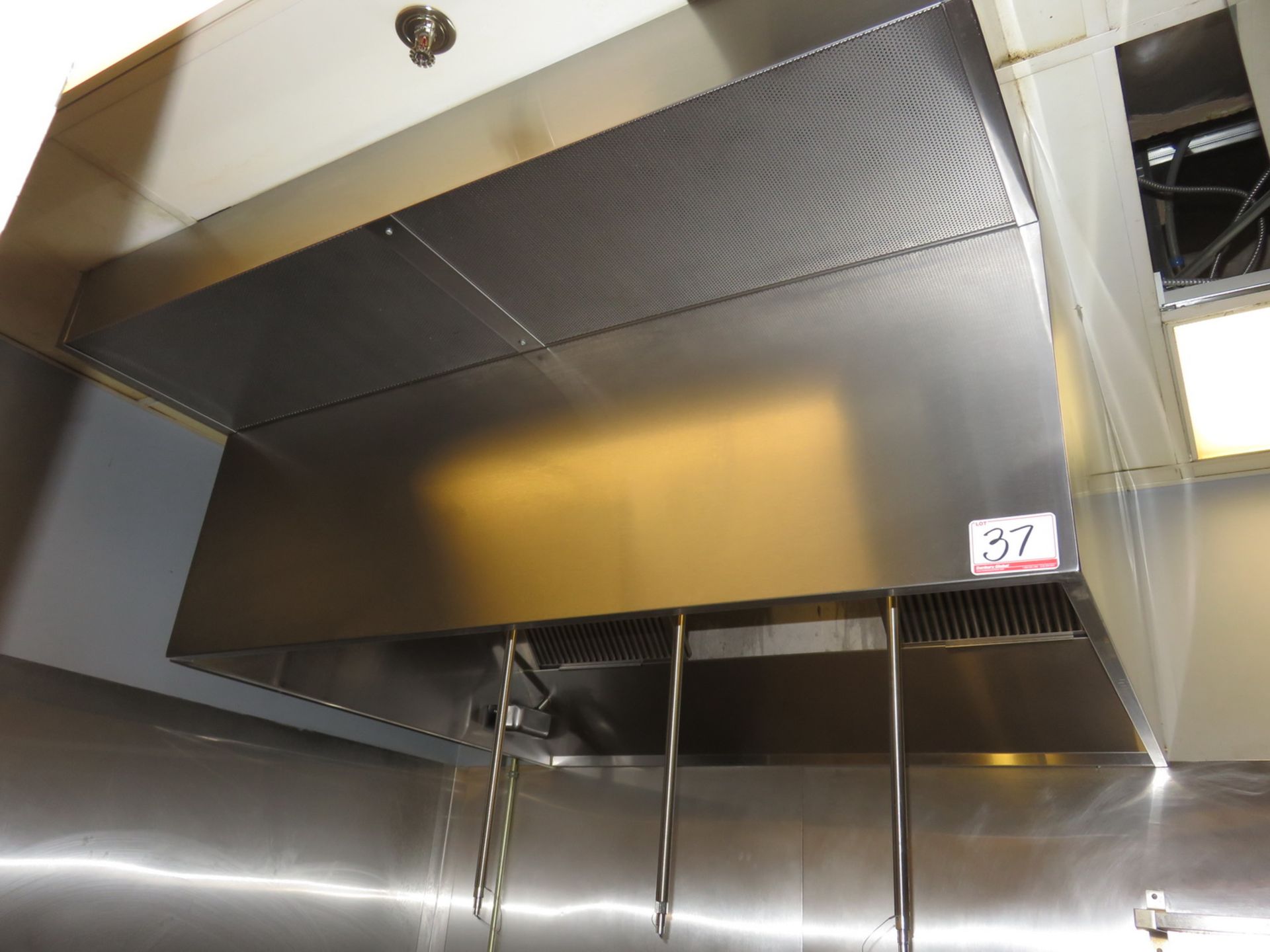 LOT - STAINLESS STEEL APPROX 4' X 6' KITCHEN STOVE EXHAUST UNITS (2-UNITS) C/W (1) FIRE - Image 2 of 4