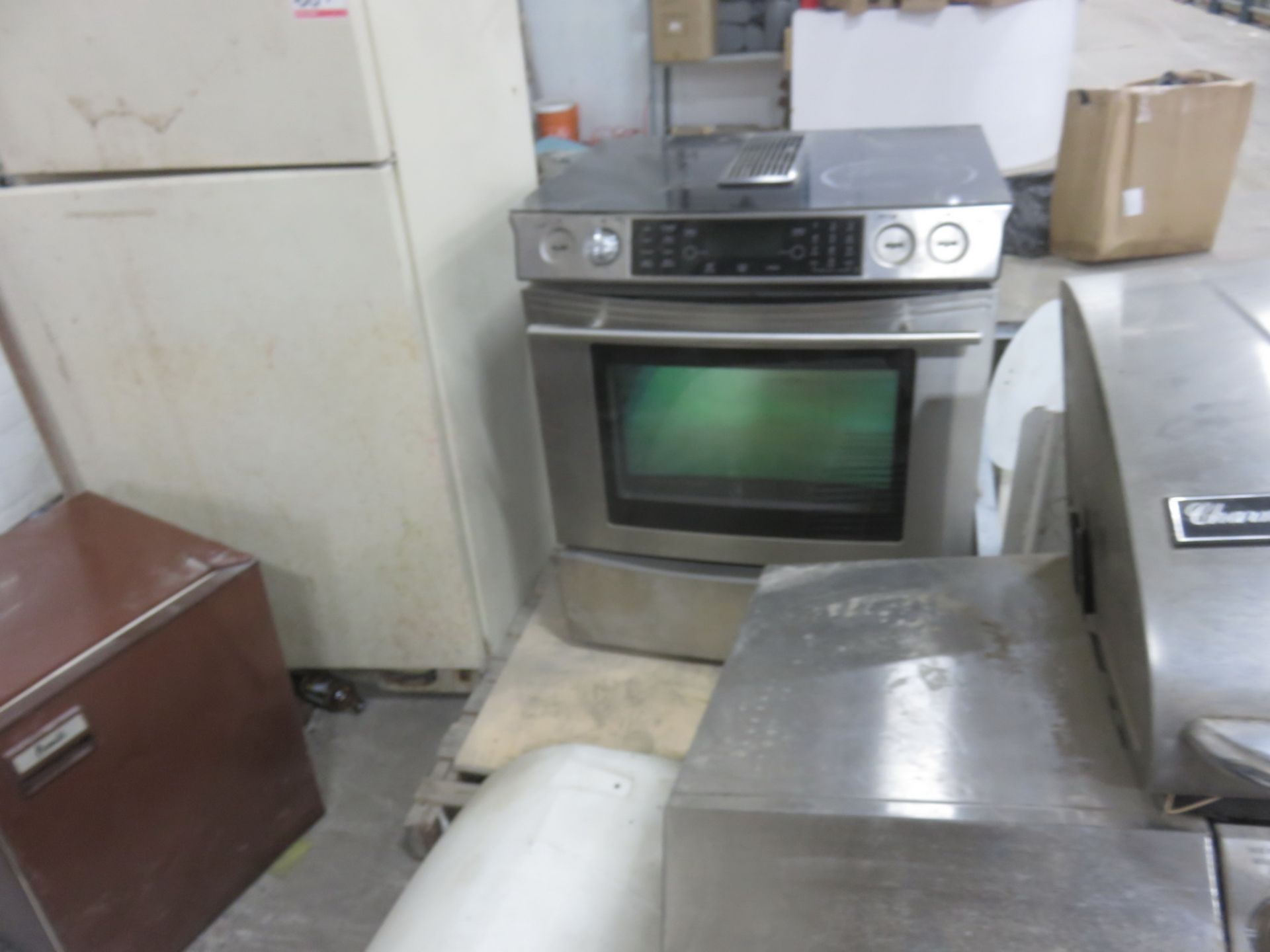 LOT - BBQ, FRIDGE, OVEN, ETC (AS IS) - Image 2 of 2