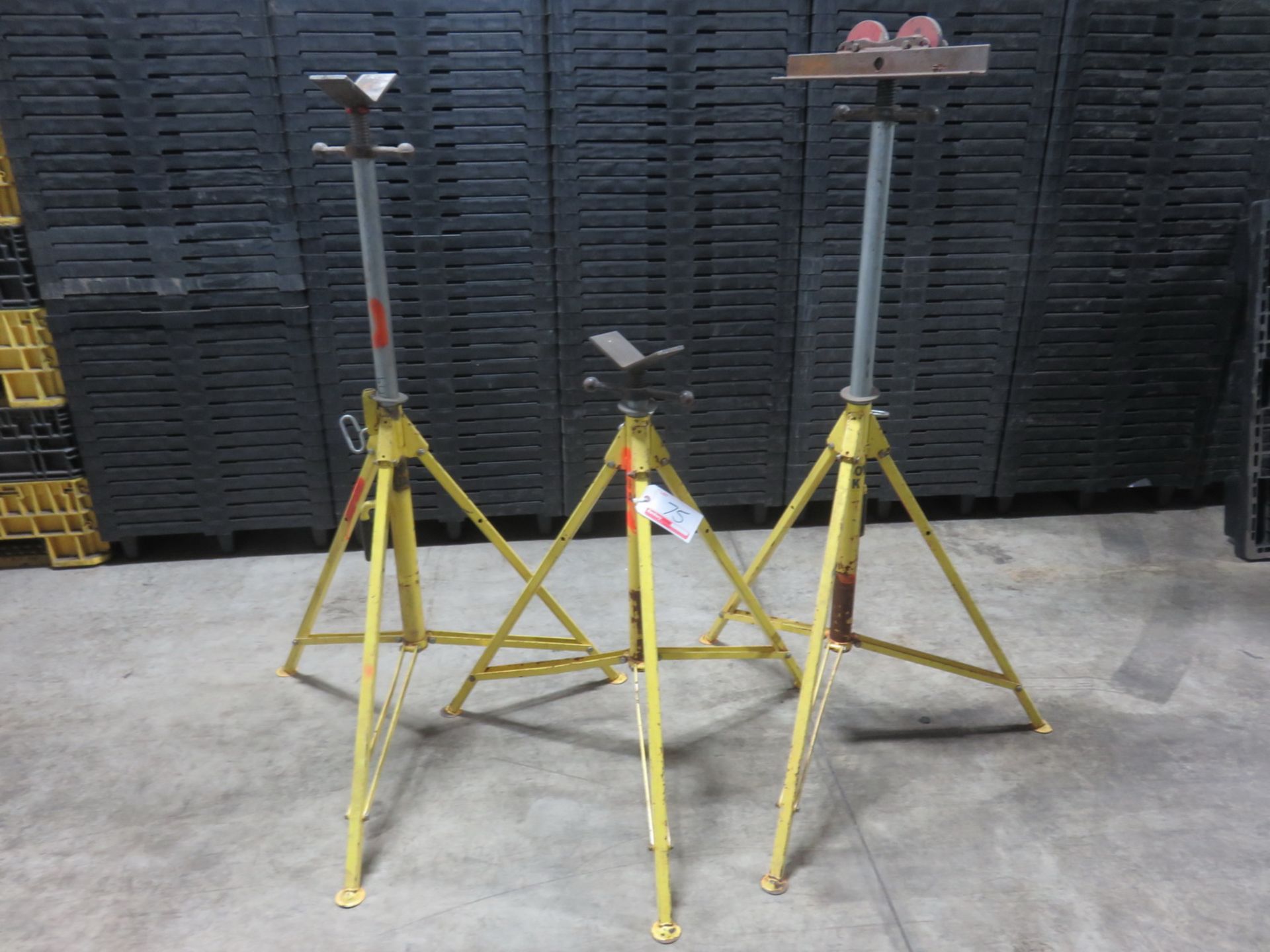 LOT- HI-BOY ADJUSTABLE YELLOW JACK STANDS (3 UNITS)