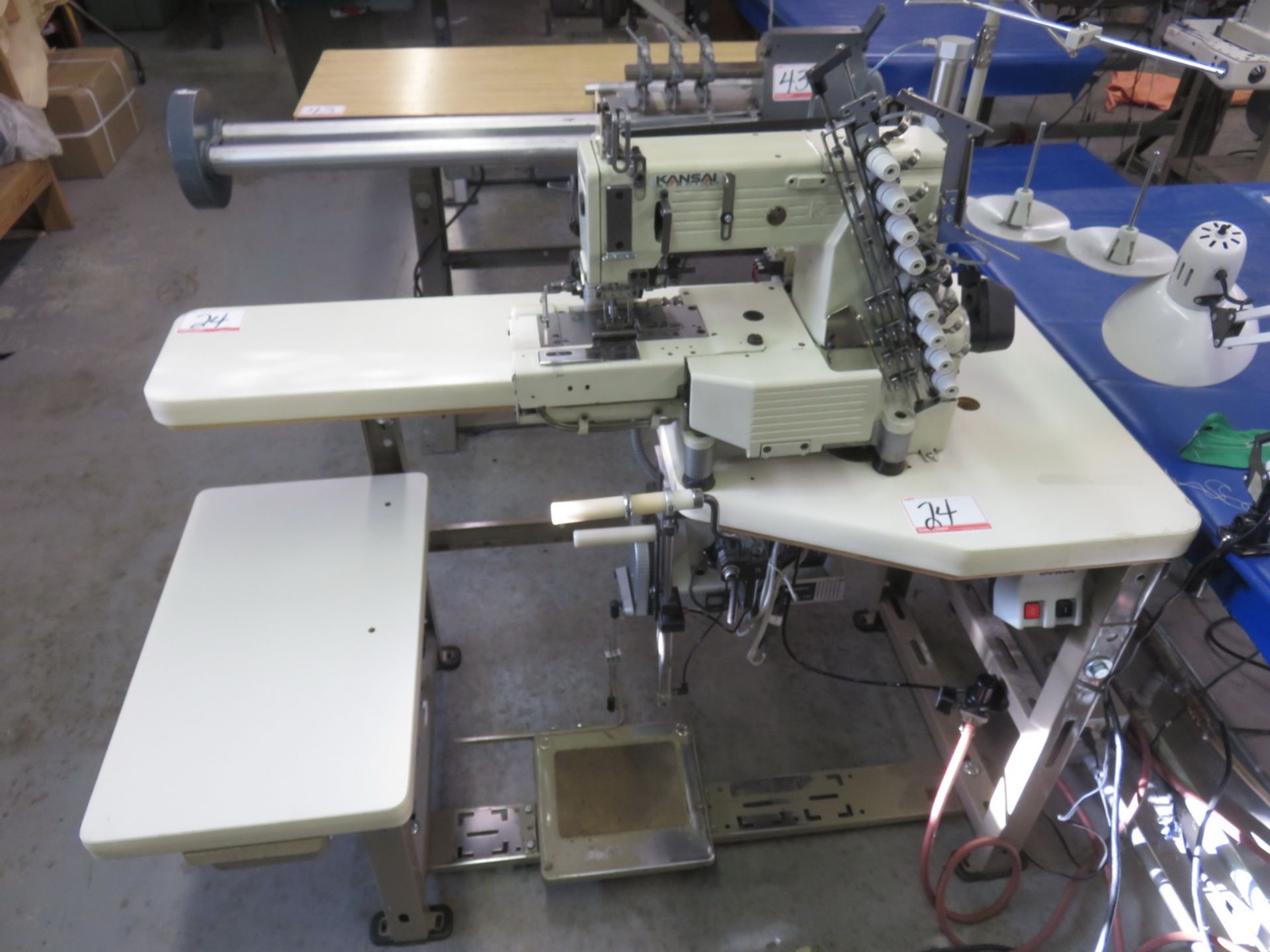 KANSAI FX4404P-UTC CYLINDER 4-NEEDLE CHAIN STITCH MACHINE, S/N 963030 (120V)