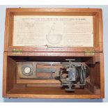 Kelvin & James White Limited: Winkelmesser "Lord Kelvin´s Azimuth Mirror" um 1910 optisches
