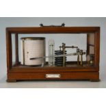 Negretti & Zambra: Barograph, England, um 1900 Feinmessgerät zur Ermittelung der Luftfeuchte,