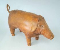 Hocker Schwein aus Leder, Entwurf um 1940 von Dimitri Omersa Schweinsleder gefüllt um einen Holzkern