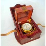 Poljot, Uhrenfabrik Moskau: Marinechronometer, Nr. 12905 Kardanisch aufgehängter Marinechronometer