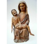 Gotische Pieta mit Resten alter Fassung Mitteldeutsch 1. H. 15. Jh. Thronende Muttergottes, Eiche