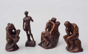 4 Bronzestatuetten nach Klassischen Vorbildern jeweils Bronze mit schokoladenbrauner Kunstpatina -