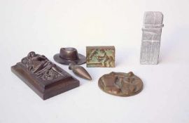 6-tlg, Bronze und andere Materialienbestehend aus einem Briefbeschwerer aus Komposit , "Schlafende