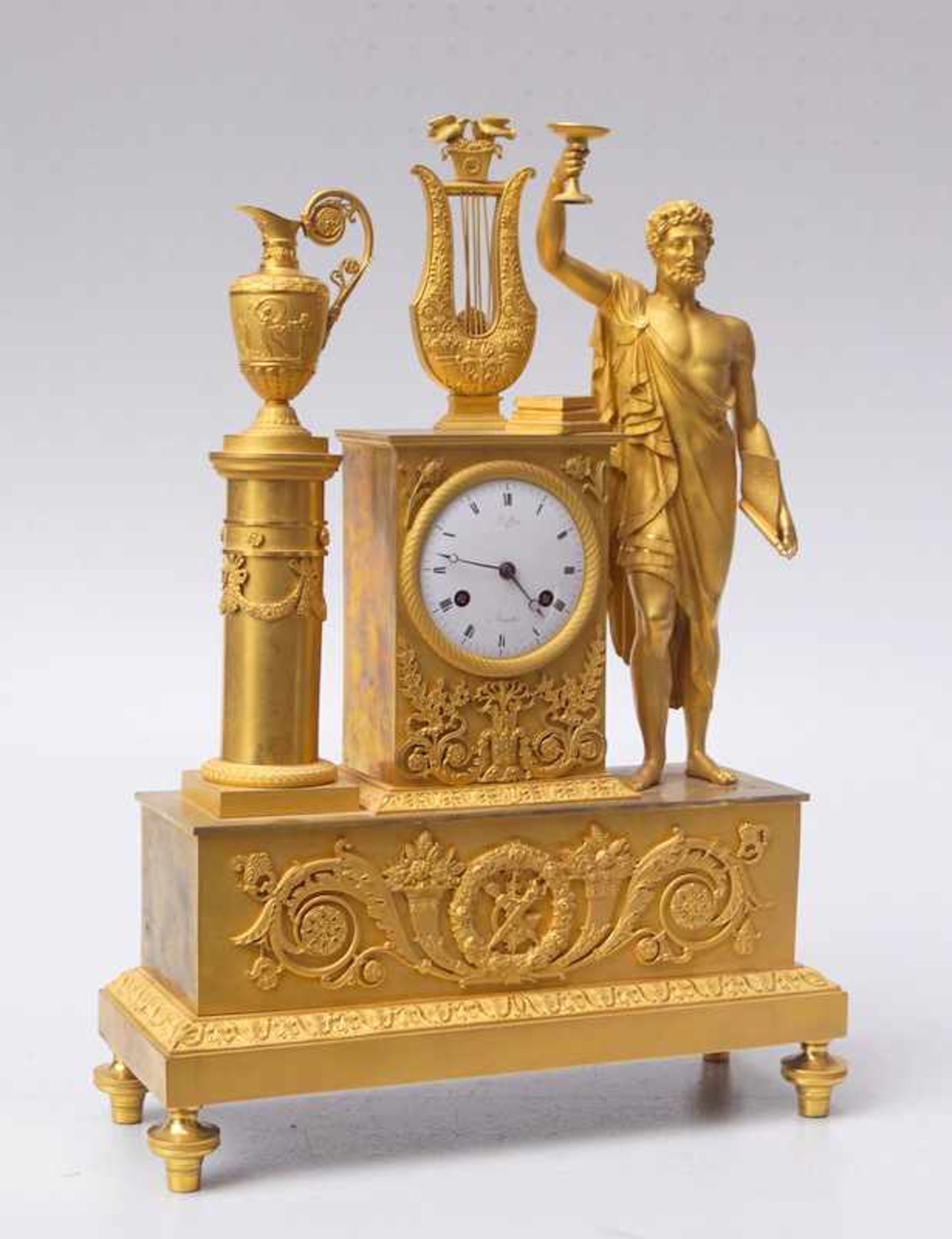 Le Clerk à Bruxelles: große, feuervergoldete Pendule des Empire, um 1820Gehäuse aus feuervergoldeter - Image 6 of 8