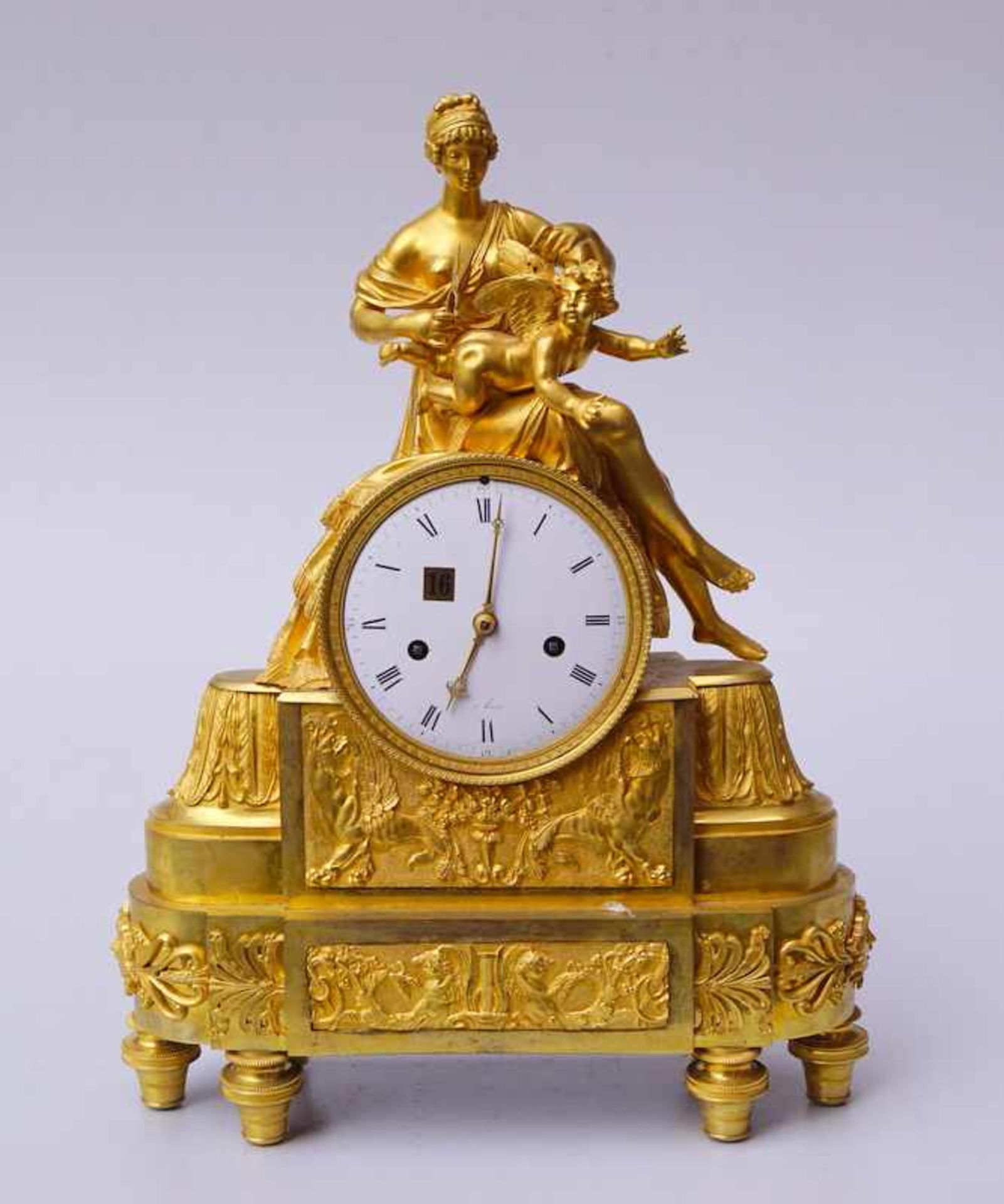 Prunkpendule, "Züchtigung des Amor" Frankreich,um 1820große, feuervergoldete Pendule mit - Image 3 of 4