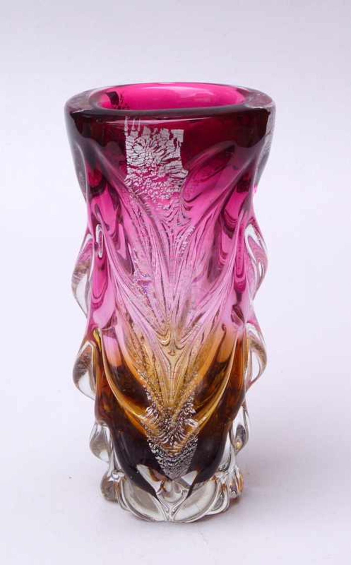 Große Muranoglas Vasesehr dickwandige, schwere Vase in Tulpenform mit wellenförmiger fast fließender