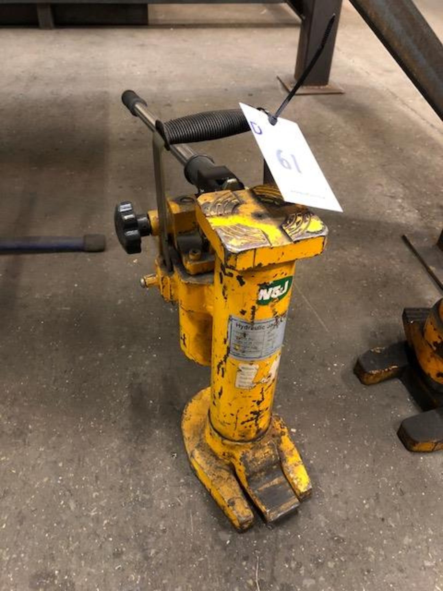 WILLIAMS & JONES 5ton capacity hydraulic toe jack