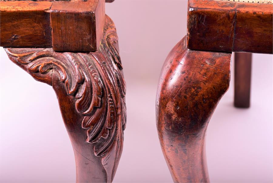 Two similar good quality 19th century carver arm chairs with turned ship's wheel backs one centrally - Image 4 of 6