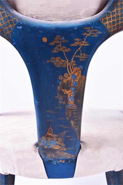 A pair of Victorian upholstered salon chairs in the chinoiserie taste each with blue and gilt - Image 4 of 4