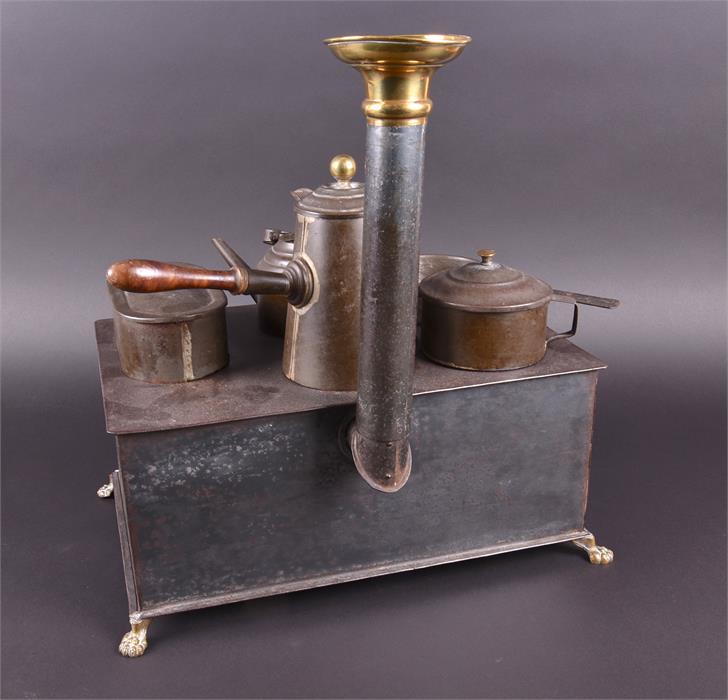 A Marklin tinplate Child’s Cooking range circa 1900, the oven with two pierced and one plain brass - Image 5 of 5
